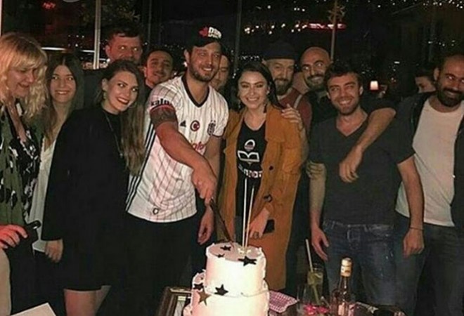 Murat Boza sürpriz doğum günü tədbiri 