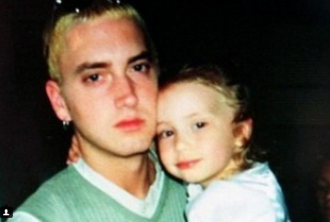 Eminem qızı ilə 17 il əvvəl