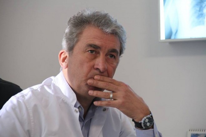 “Bəxt üzüyü”nün “Hüseyn”i 63 yaşını haqladı  - foto