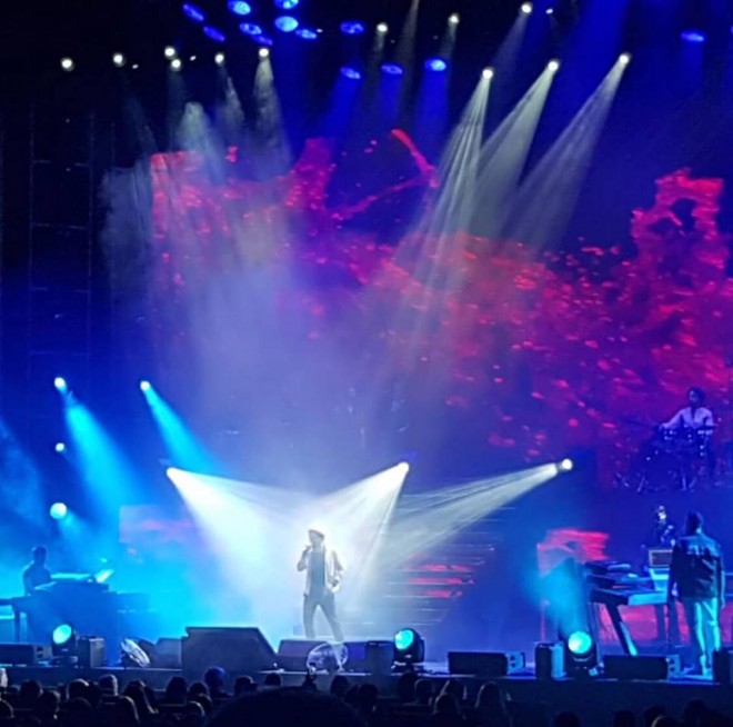 “Aman ayrılıq” mahnısı alqışlarla qarşılandı - Kənan Doğulunun Bakı konsertindən reportaj