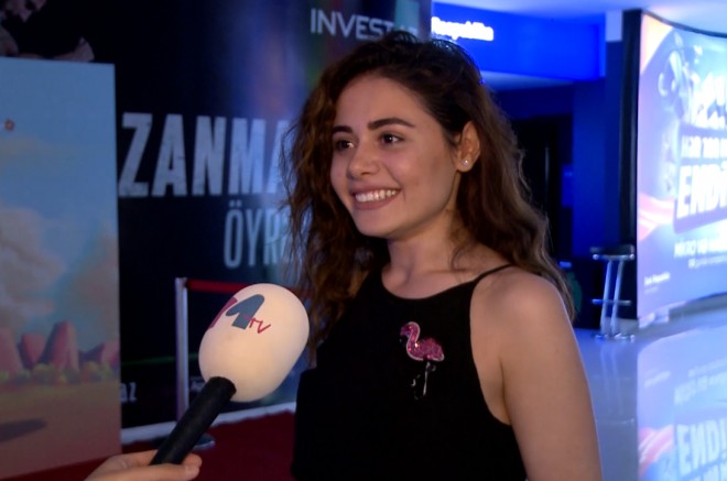 Məşhurluq uğrunda addımlayan Samirə Əfəndi yeni ulduzu parlayan ifaçılardan danışdı