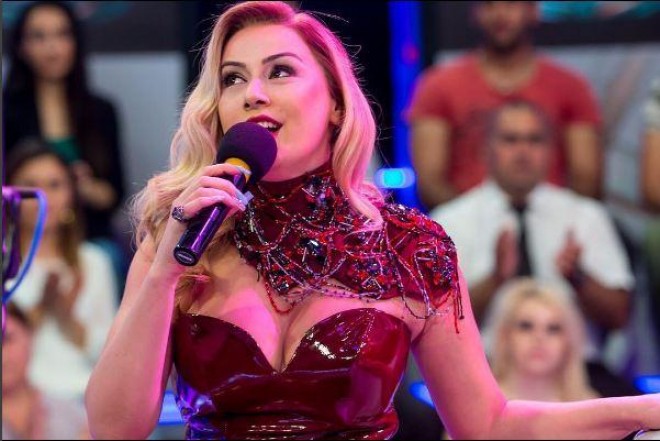 "Oriyental rəqsi bacarıram" - Roza Zərgərli göbək rəqsinin özəlliklərindən danışdı