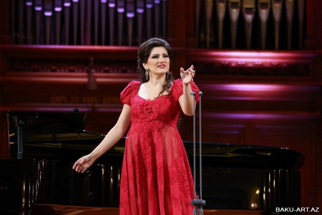 Dinara Əliyeva “Traviata” operasında çıxış edəcək