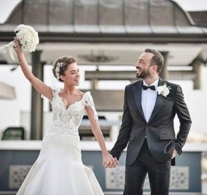 Aktrisa iş adamı ilə evləndi - foto 