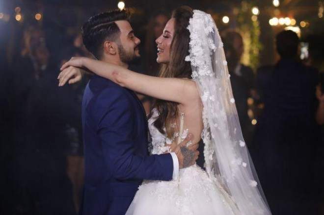 Cinsiyyətini dəyişən aktyor evliliyindən danışdı