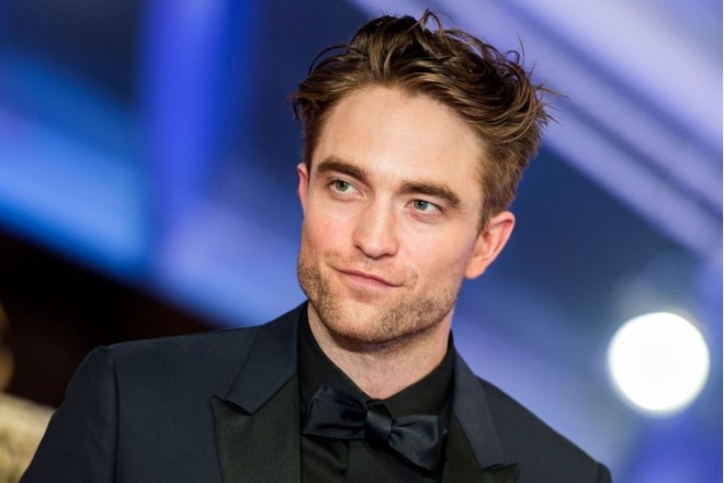 Uçan yarasa paltarını Robert Pattinson geyinəcək 