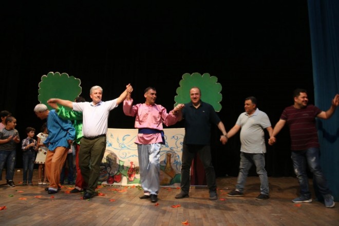 Lənkəran Teatrı İranda festivala qatıldı