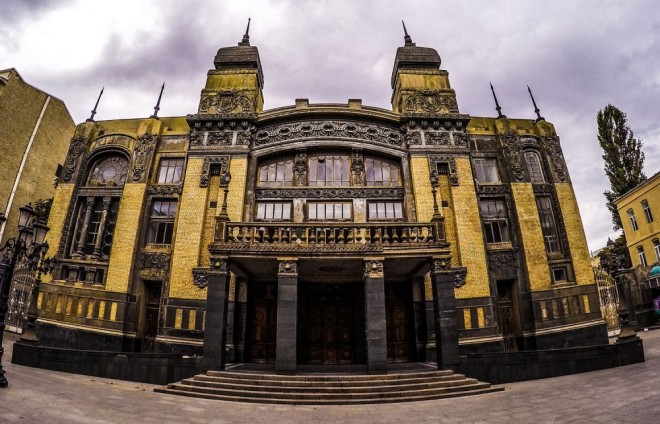 Opera ulduzları Bakıda eyni səhnəni bölüşdülər