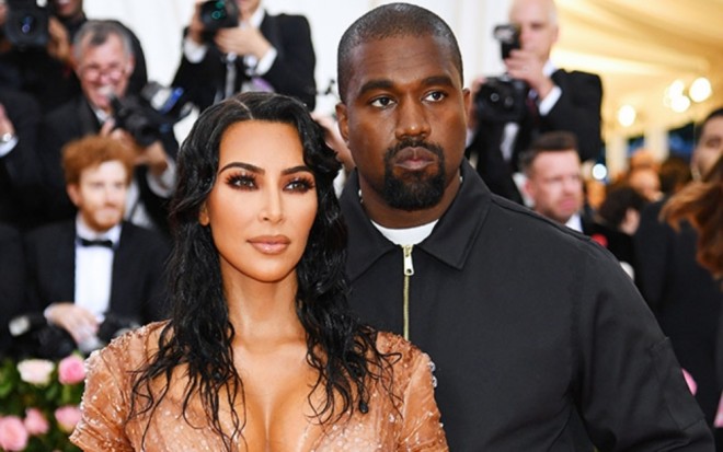 Kanye Uest  Kim Kardaşyanı boşayır
