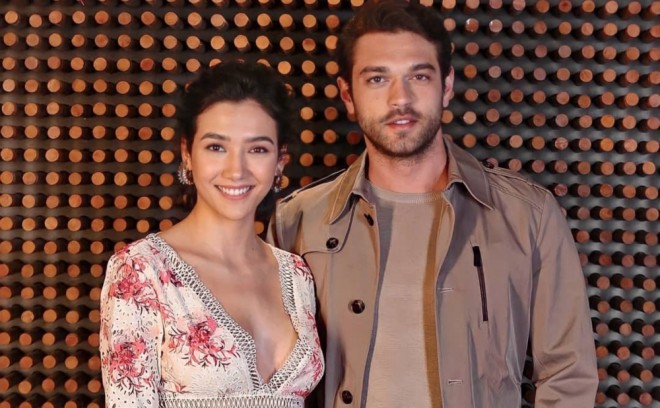 Aktyor tərəf müqabili ilə eşq yaşayır