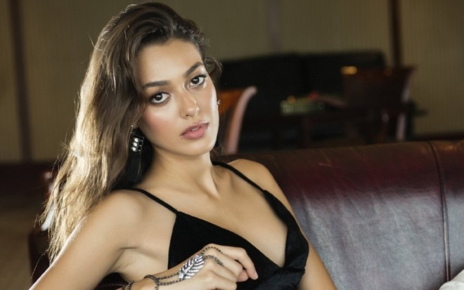 Aktrisa çəkiliş zamanı qəzaya düşüb - foto