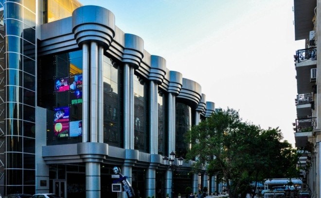 Gənc Tamaşaçılar Teatrının oktyabr repertuarı